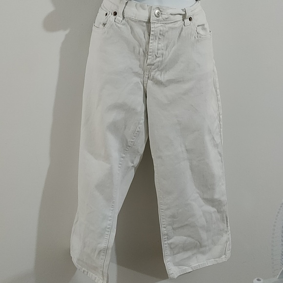 Lucky Brand Denim - 12/31 LUCKY BRAND Capris